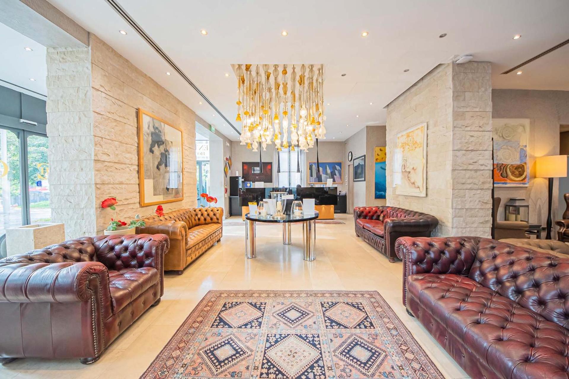 Century Hotel Parma Zewnętrze zdjęcie