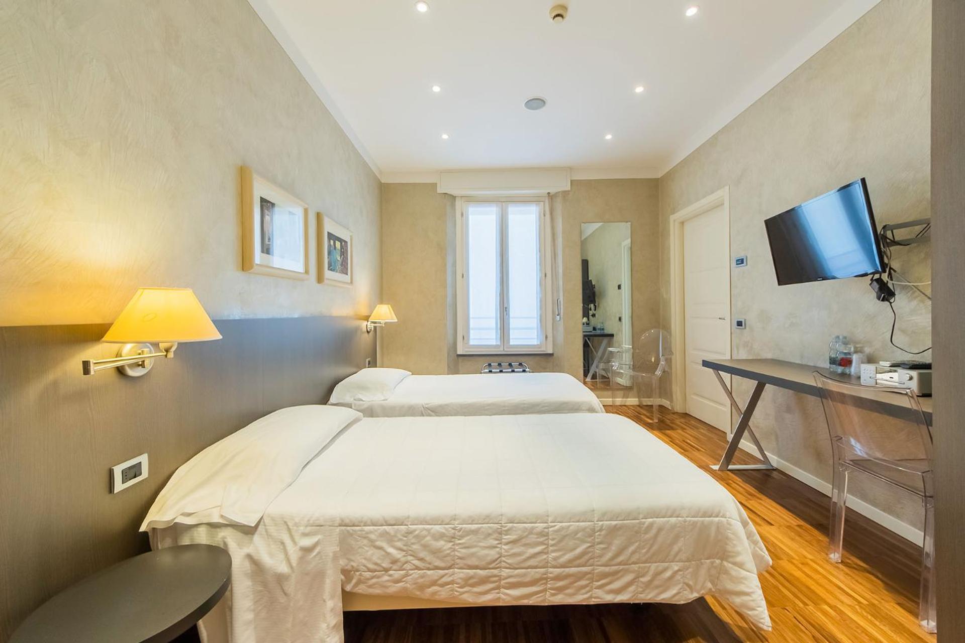 Century Hotel Parma Zewnętrze zdjęcie