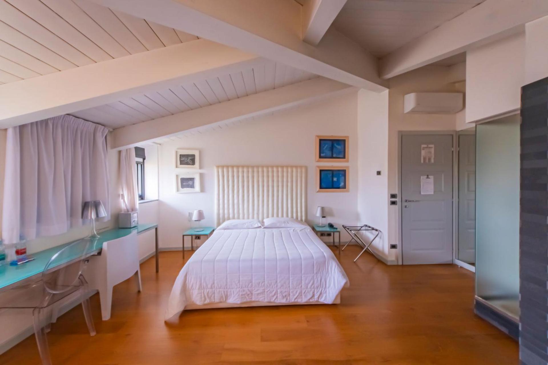 Century Hotel Parma Zewnętrze zdjęcie